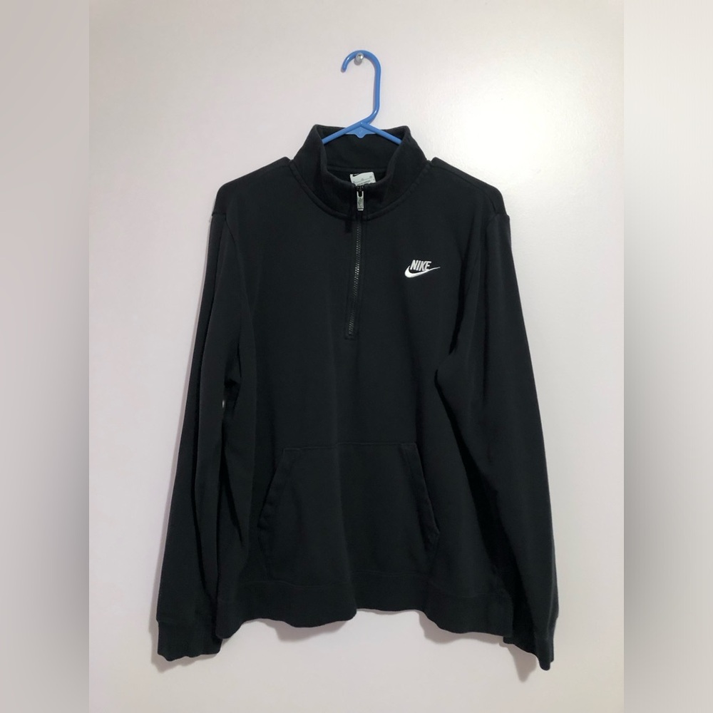 Nike half zip black club black size XL used sweater